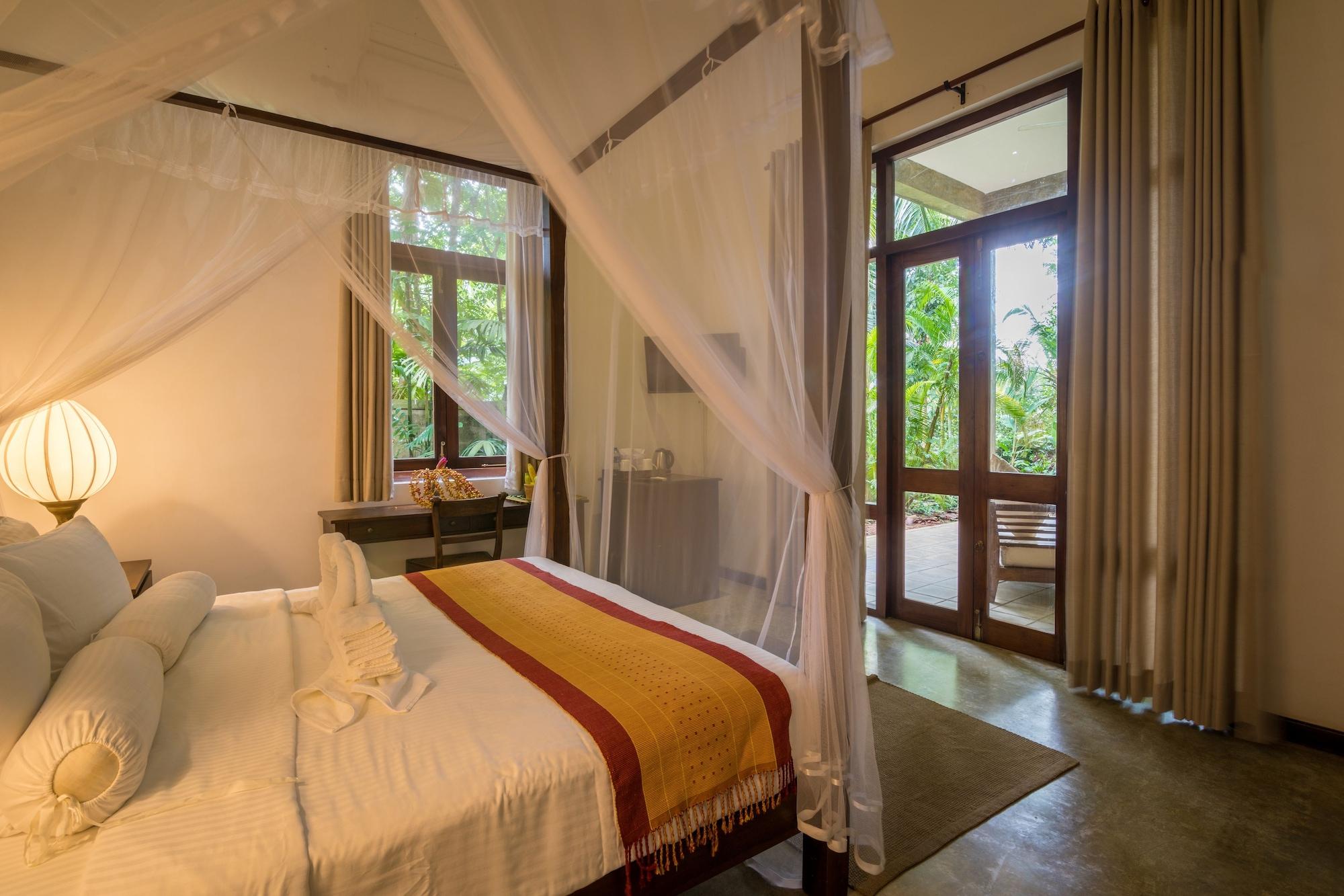 Roman Lake Ayurveda Boutique Resort - Level 1 Certified Ahungalla Esterno foto