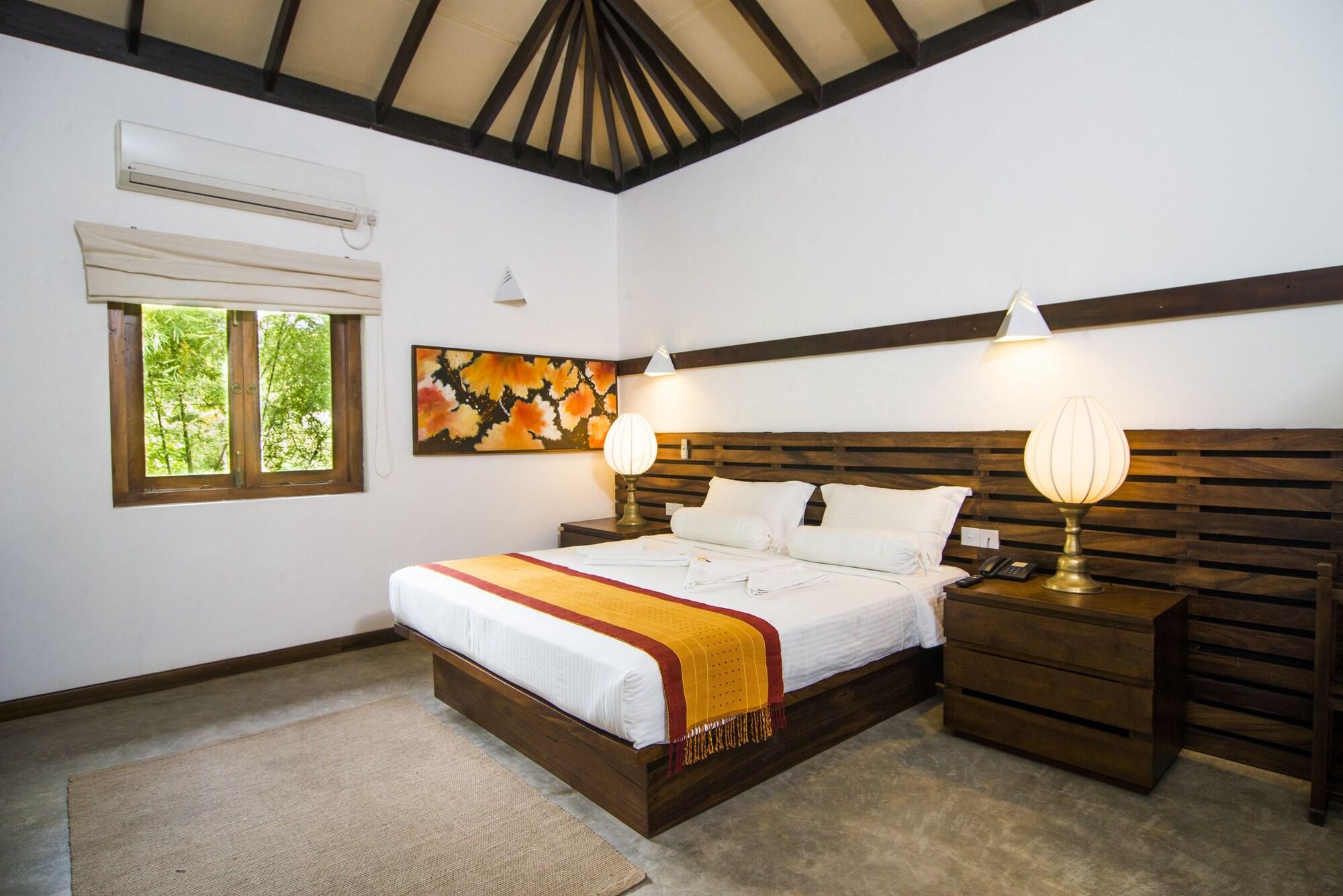 Roman Lake Ayurveda Boutique Resort - Level 1 Certified Ahungalla Esterno foto