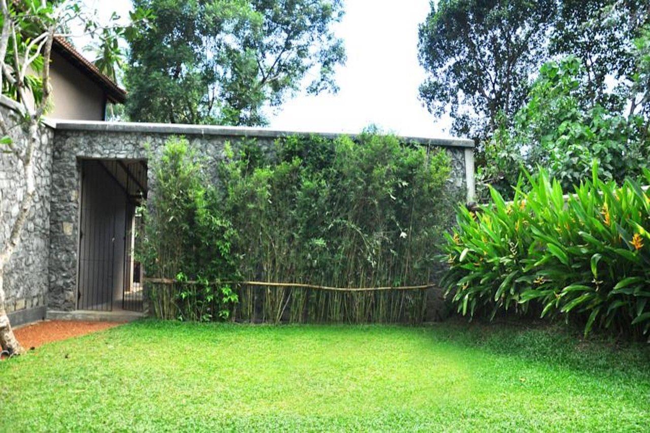 Roman Lake Ayurveda Boutique Resort - Level 1 Certified Ahungalla Esterno foto