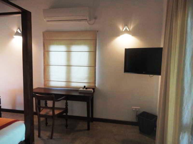 Roman Lake Ayurveda Boutique Resort - Level 1 Certified Ahungalla Esterno foto