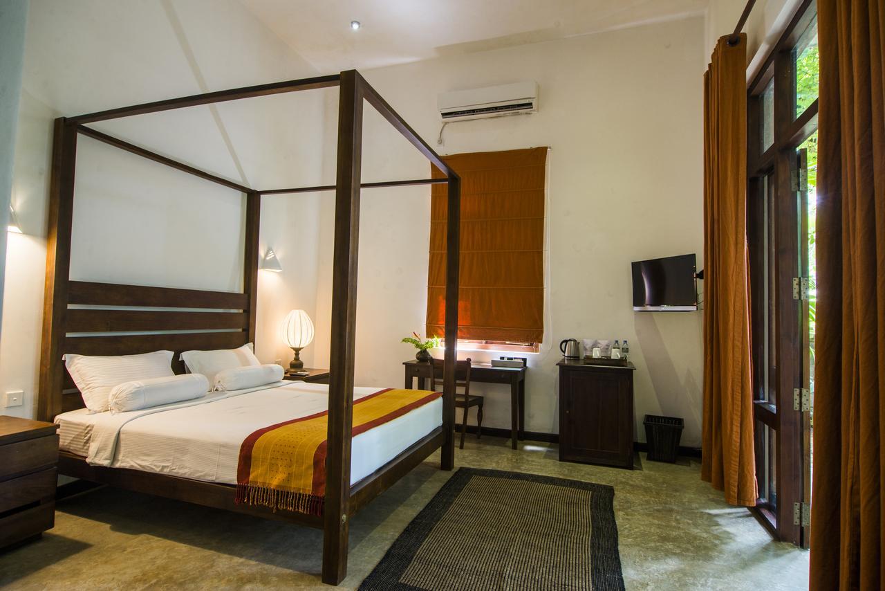 Roman Lake Ayurveda Boutique Resort - Level 1 Certified Ahungalla Esterno foto
